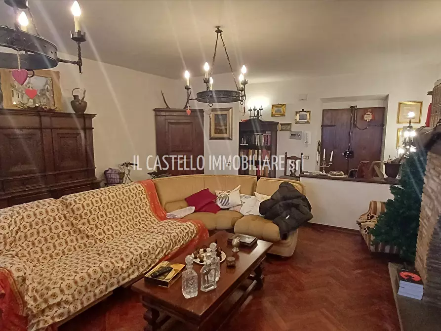 Immagine 2 di Appartamento in vendita  in Corso Garibaldi, 10 a Sarteano