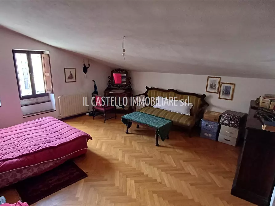 Immagine 9 di Appartamento in vendita  in Corso Garibaldi, 10 a Sarteano