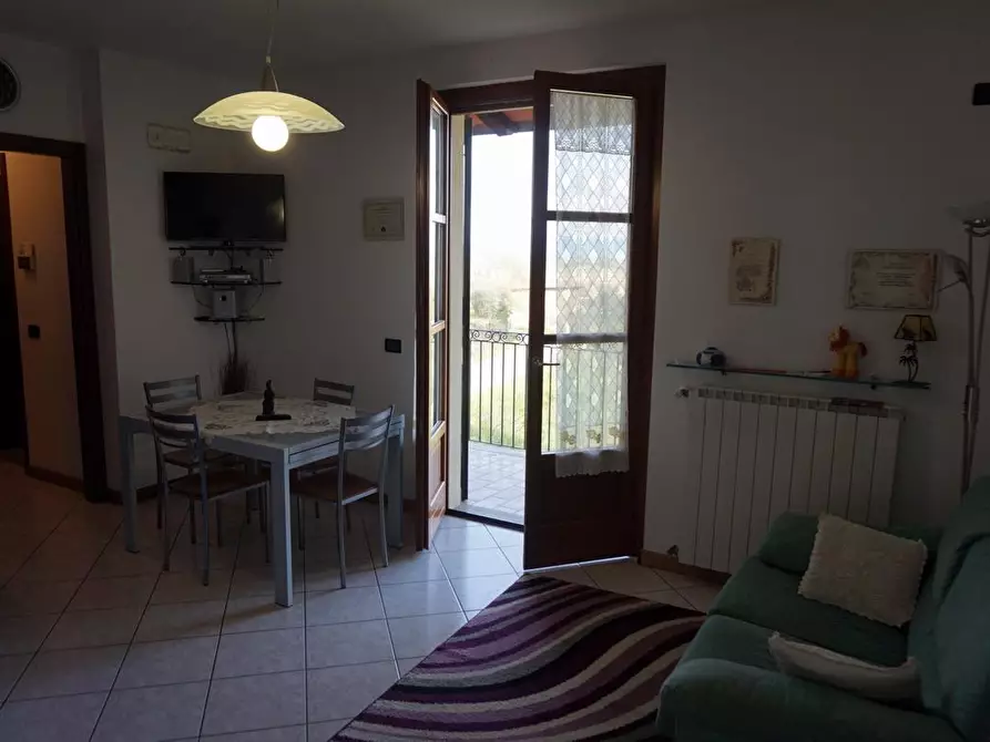 Immagine 2 di Appartamento in vendita  a Sinalunga