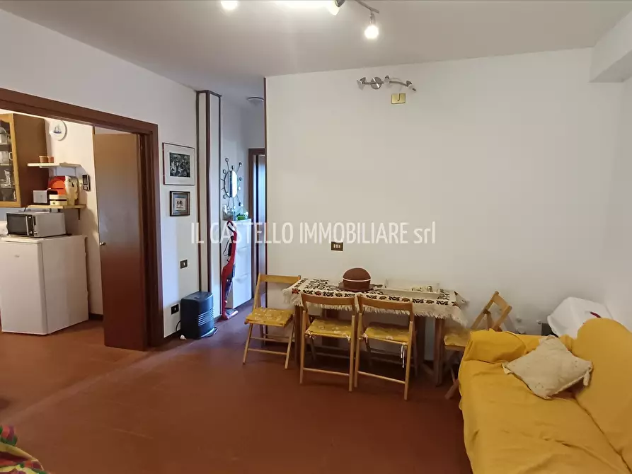 Immagine 7 di Appartamento in vendita  in via Della Resistenza 2/a a Sarteano