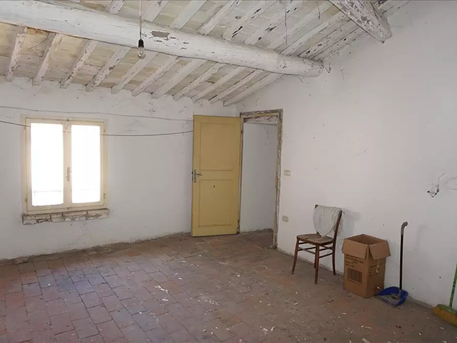 Immagine 8 di Appartamento in vendita  in piazza Garibaldi, 43 a Sinalunga