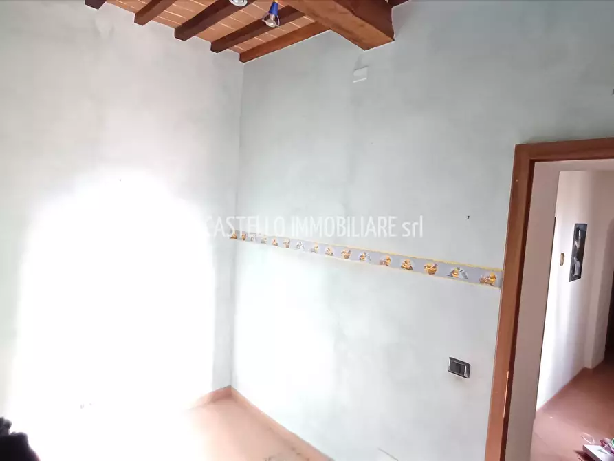 Immagine 9 di Appartamento in vendita  in corso Garibaldi, 10 a Sarteano