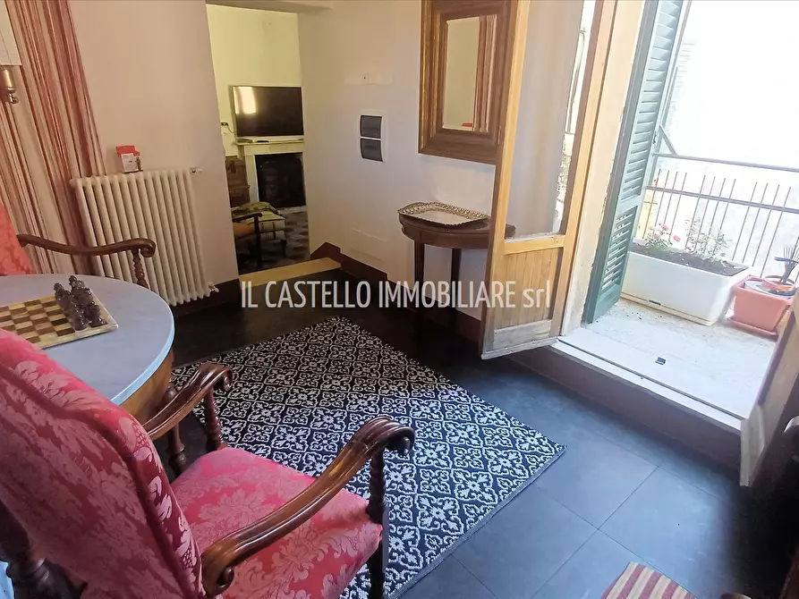 Immagine 5 di Appartamento in vendita  in Piazza XXIV giugno 1944, 14 a Sarteano
