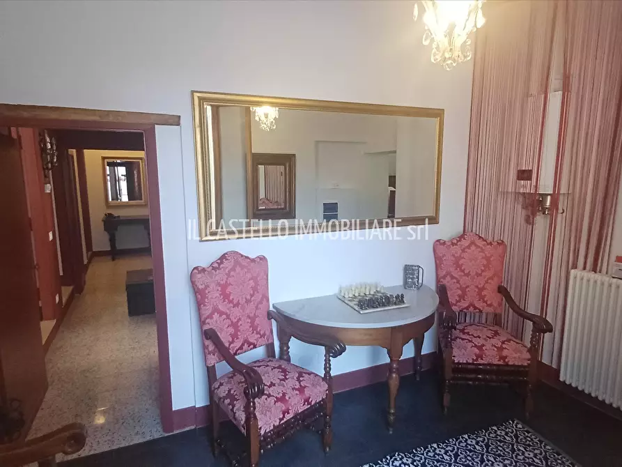 Immagine 6 di Appartamento in vendita  in Piazza XXIV giugno 1944, 14 a Sarteano