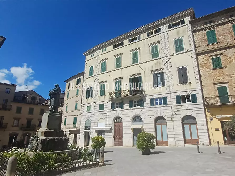 Immagine 1 di Appartamento in vendita  in Piazza XXIV giugno 1944, 14 a Sarteano
