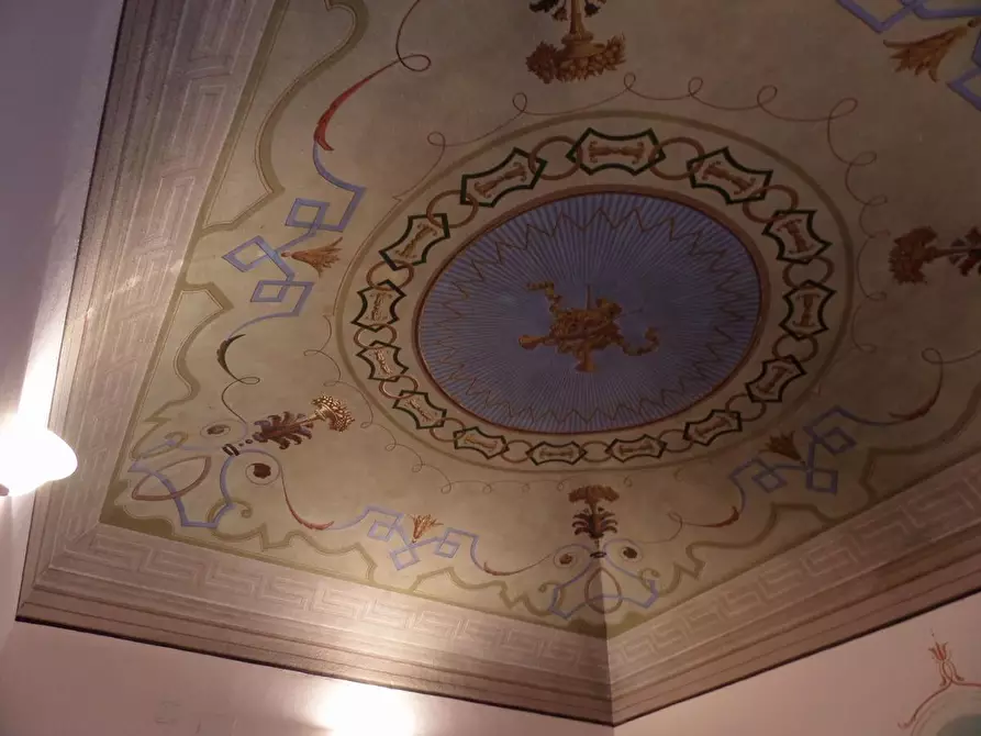 Immagine 9 di Appartamento in vendita  a Arcidosso