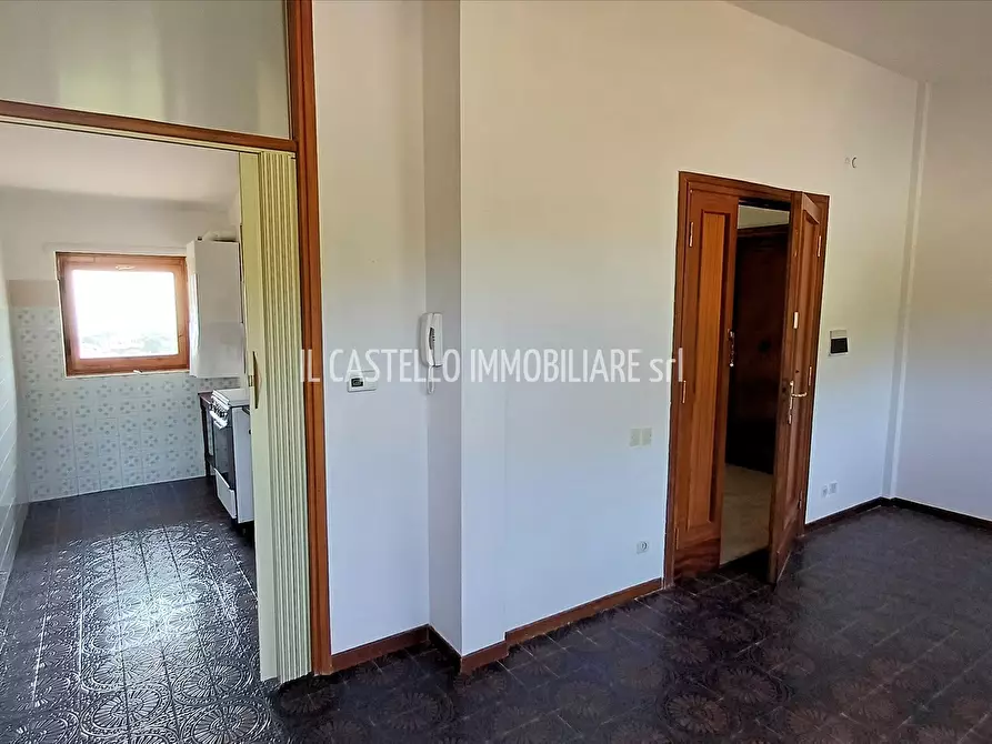 Immagine 8 di Appartamento in vendita  in Piazza S. Alberto, 7 a Sarteano