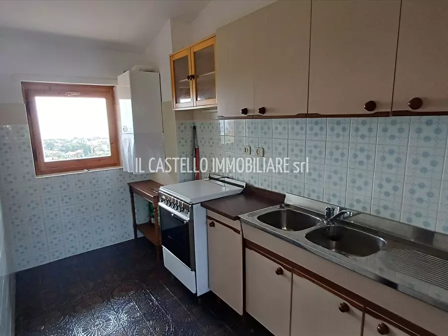 Immagine 9 di Appartamento in vendita  in Piazza S. Alberto, 7 a Sarteano