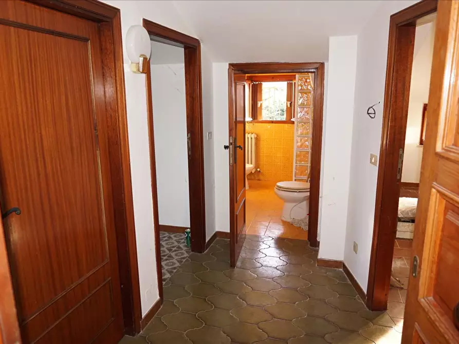 Immagine 8 di Appartamento in vendita  a Sarteano