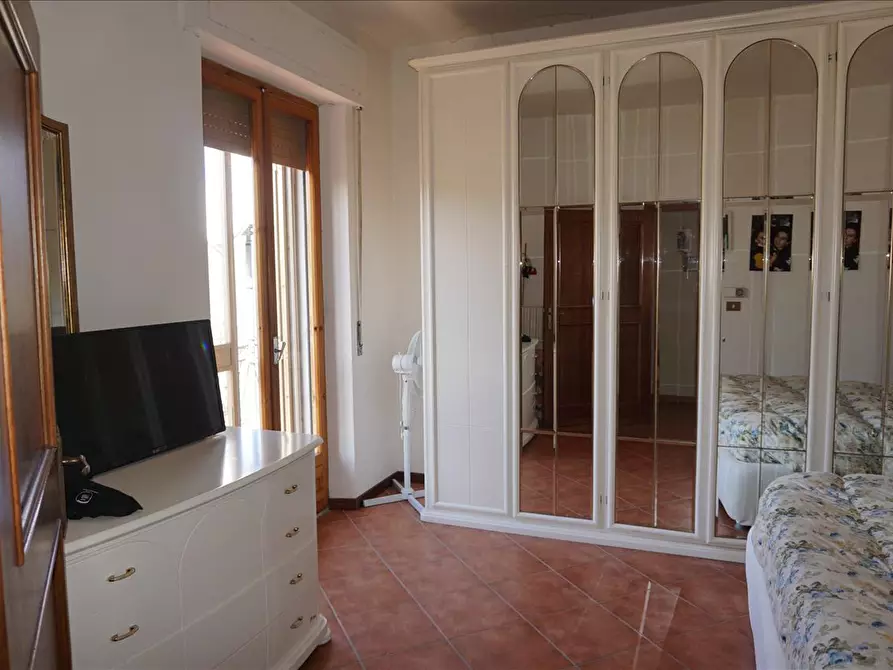 Immagine 8 di Rustico / casale in vendita  a Sarteano