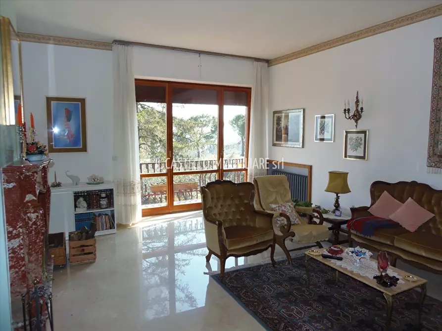 Immagine 5 di Appartamento in vendita  in via Montegrappa, 2 a Sarteano