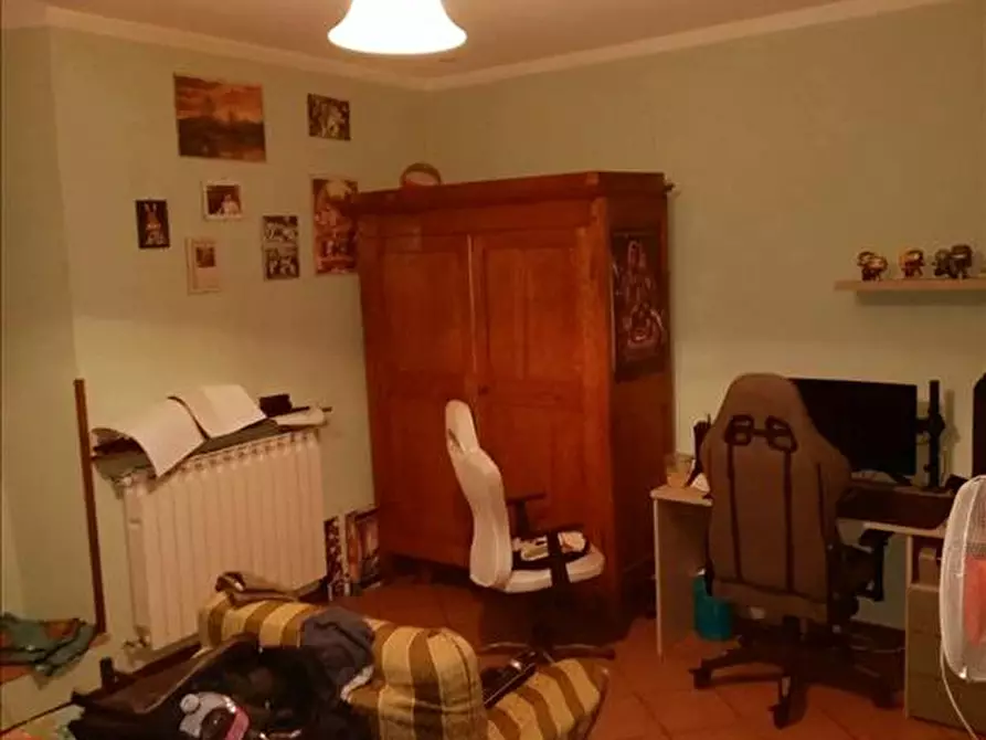 Immagine 4 di Appartamento in vendita  a Sinalunga