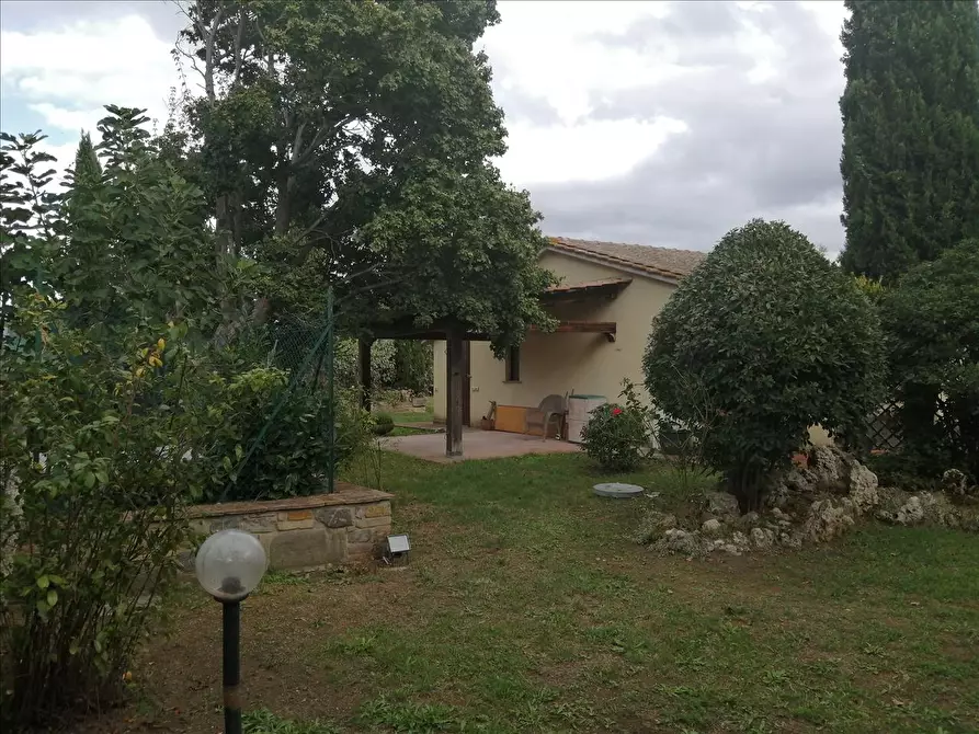 Immagine 5 di Appartamento in vendita  a Chiusi