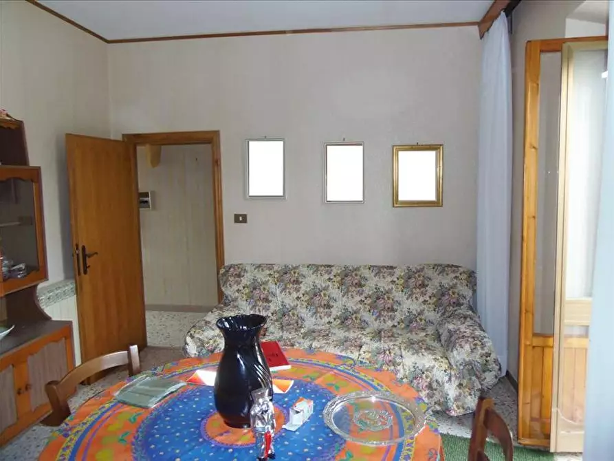 Immagine 8 di Appartamento in vendita  a Sarteano