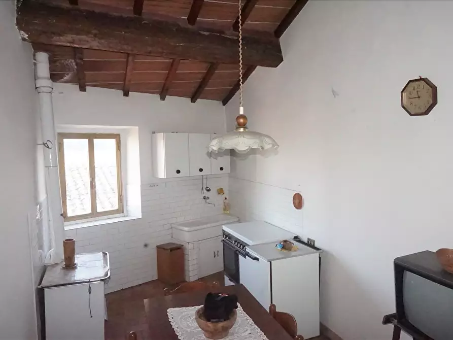 Immagine 5 di Appartamento in vendita  a Sarteano