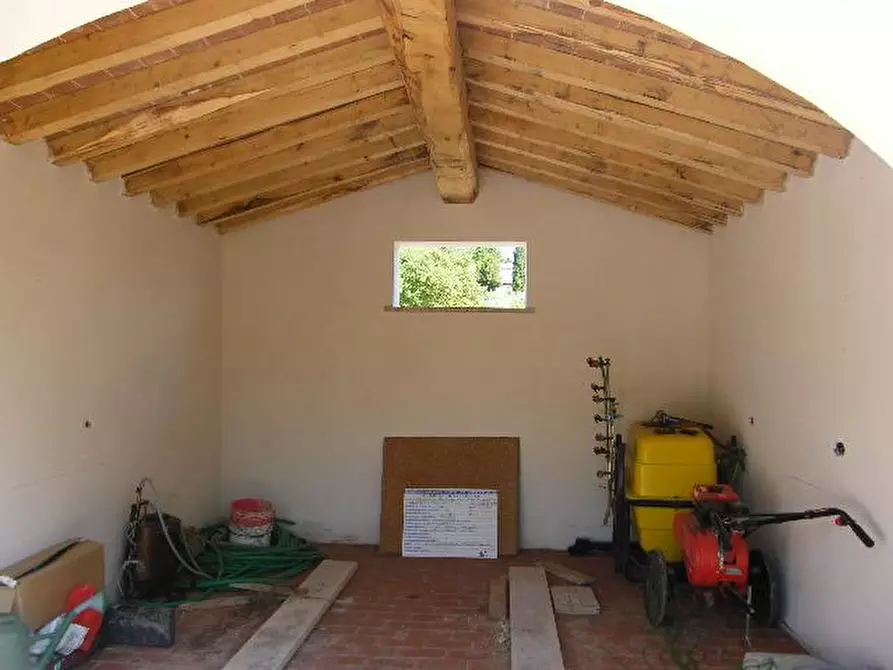 Immagine 2 di Terreno agricolo in vendita  a Sarteano