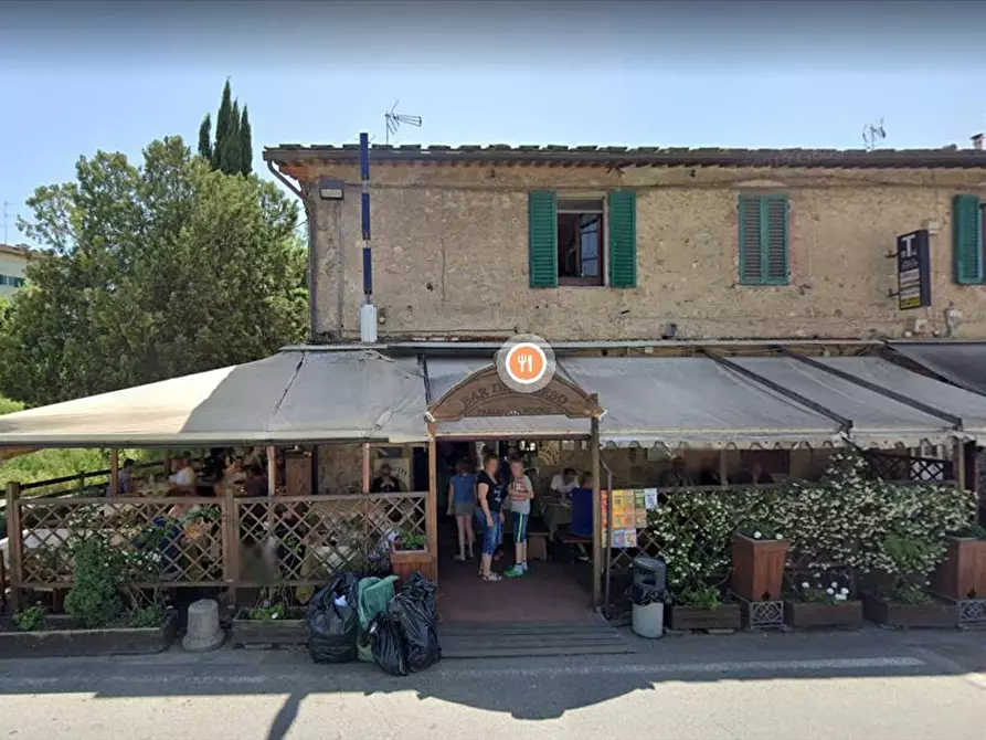 Immagine 3 di Licenza in vendita  a Monteriggioni