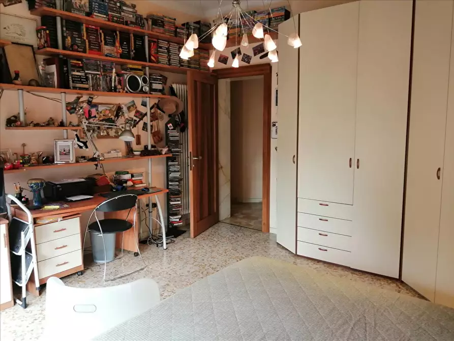 Immagine 7 di Appartamento in vendita  a Siena