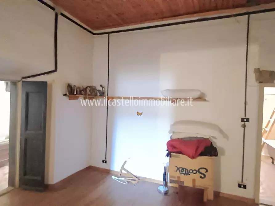 Immagine 3 di Appartamento in vendita  in Corso Giuseppe Garibaldi, 10 a Sarteano