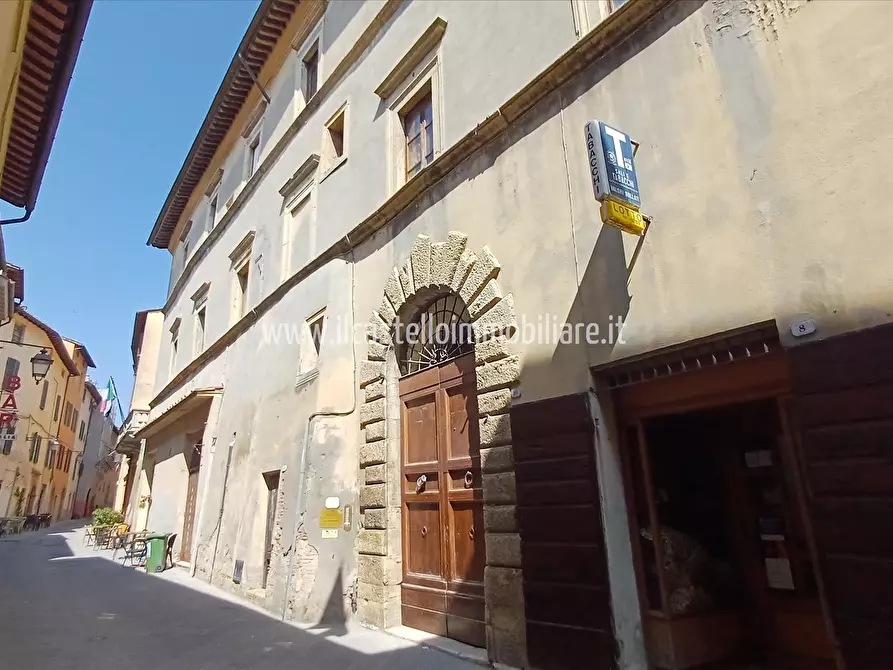 Immagine 6 di Appartamento in vendita  in Corso Giuseppe Garibaldi, 10 a Sarteano