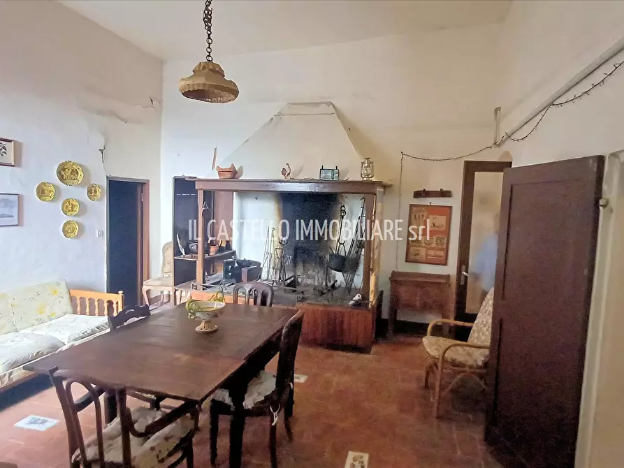 Immagine 4 di Appartamento in vendita  in Corso Garibaldi, 10 a Sarteano