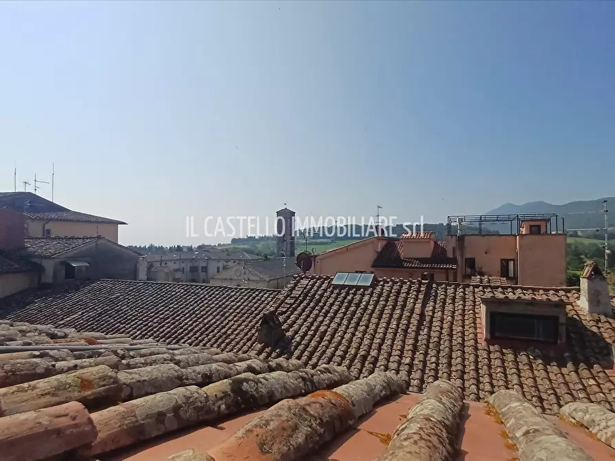 Immagine 8 di Appartamento in vendita  in Corso Garibaldi, 10 a Sarteano