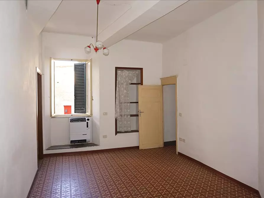 Immagine 10 di Appartamento in vendita  in Piazza Garibaldi, 43 a Sinalunga