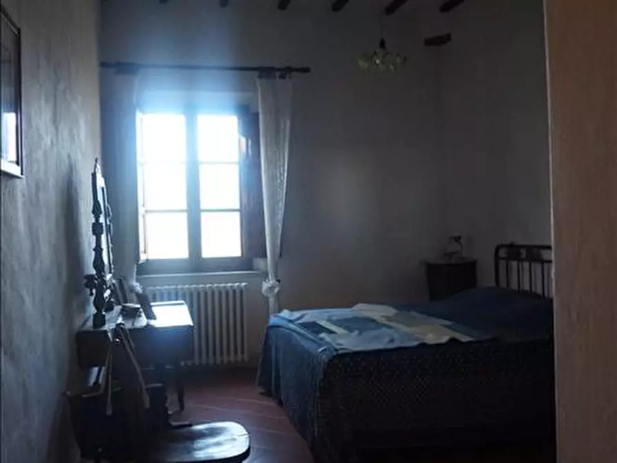 Immagine 10 di Villa in vendita  a Castiglione Del Lago