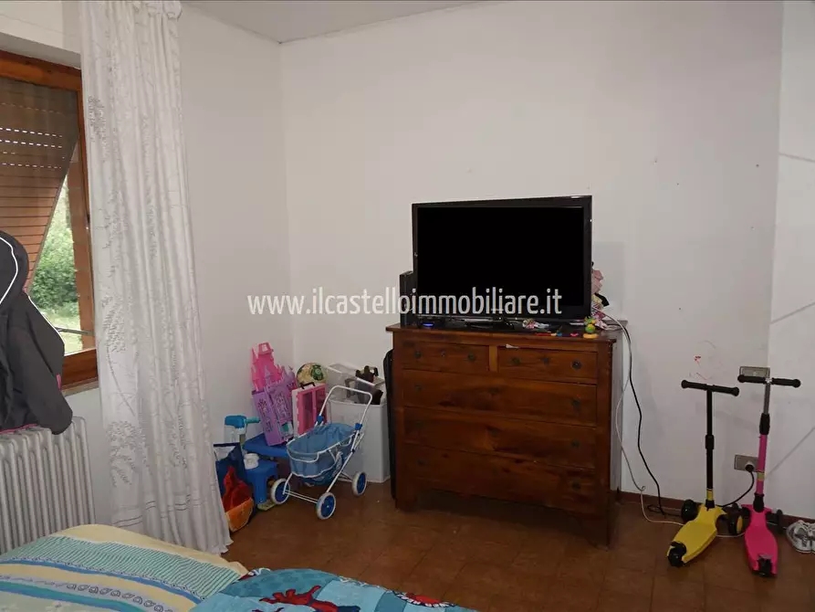 Immagine 4 di Appartamento in vendita  a Sinalunga