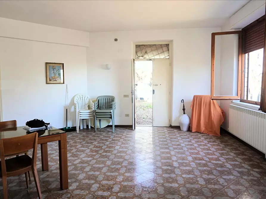 Immagine 3 di Appartamento in vendita  in VIA FONTI DELLA REGINA, 7 a Sarteano