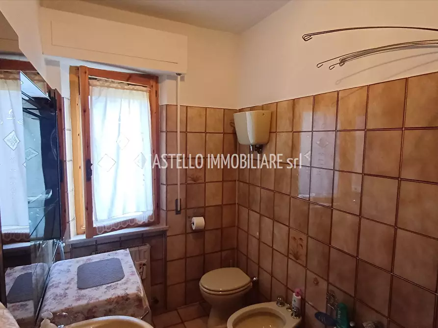 Immagine 10 di Appartamento in vendita  a Sarteano