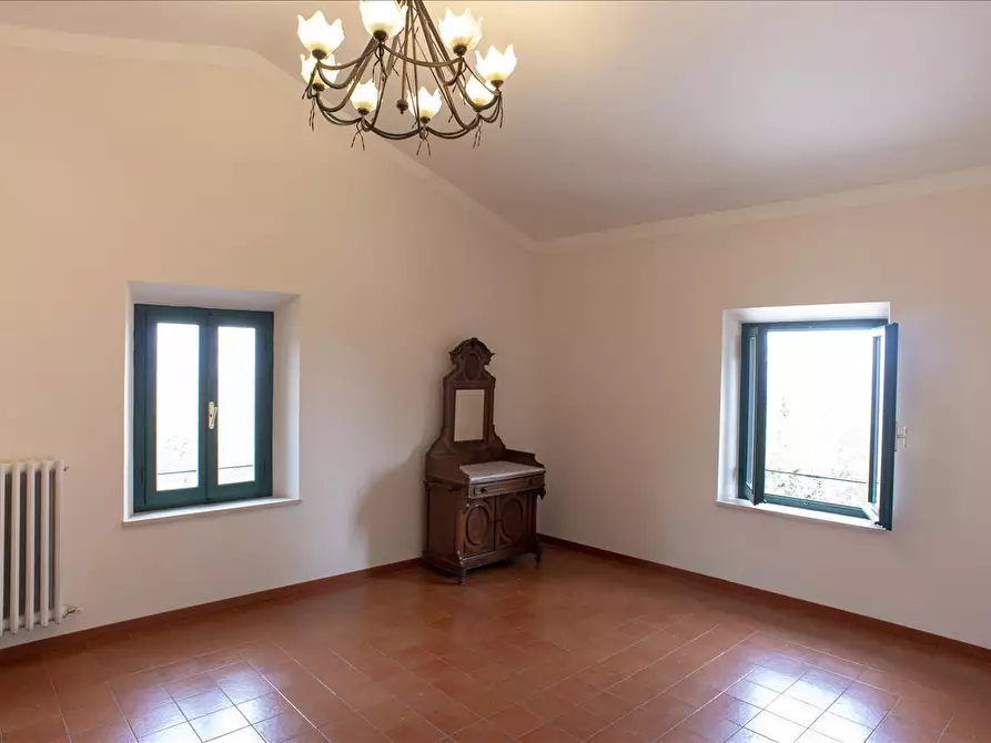 Immagine 10 di Rustico / casale in vendita  in via Valverde, 3 a Sarteano