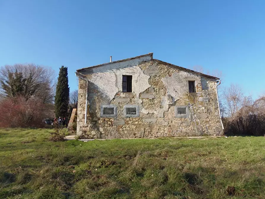 Immagine 4 di Rustico / casale in vendita  a Sarteano