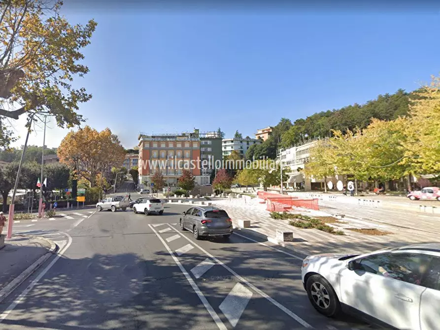 Immagine 9 di Licenza in vendita  in PIAZZA ITALIA, 36 a Chianciano Terme