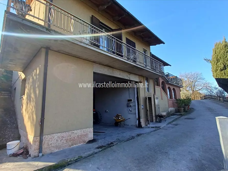 Immagine 10 di Azienda agricola in vendita  in Piazza XX Settembre, 1 a Chiusi