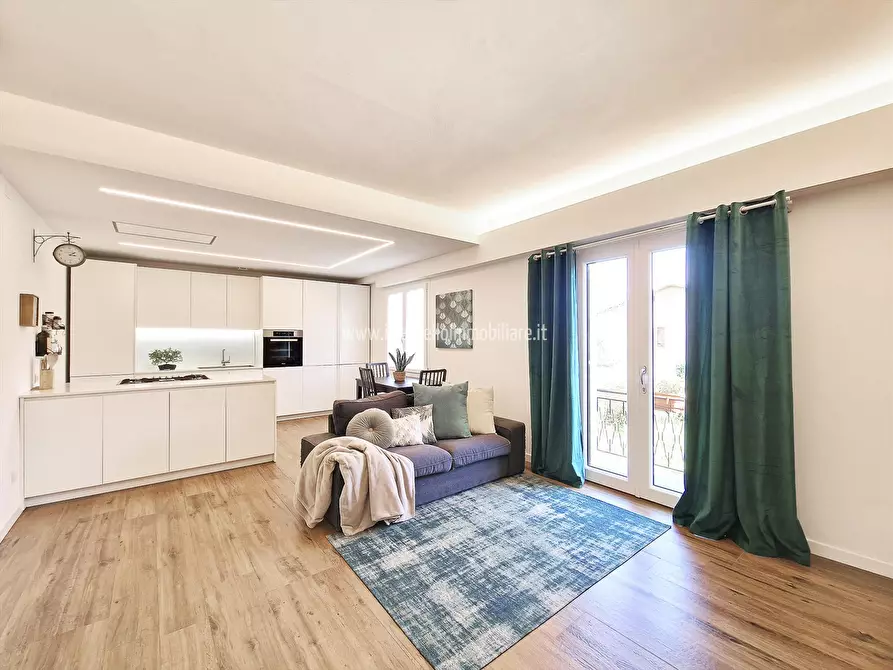 Immagine 1 di Appartamento in vendita  in Via Santa Caterina Da Siena, 21 a Sarteano