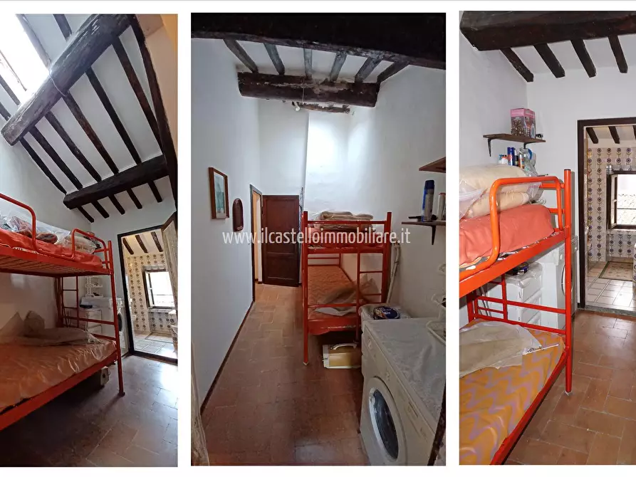 Immagine 8 di Appartamento in vendita  in Corso Garibaldi, 18 a Sarteano