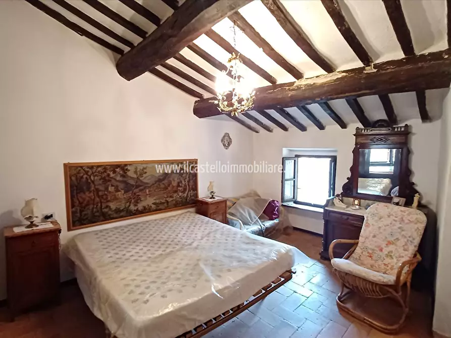 Immagine 10 di Appartamento in vendita  in Corso Garibaldi, 18 a Sarteano