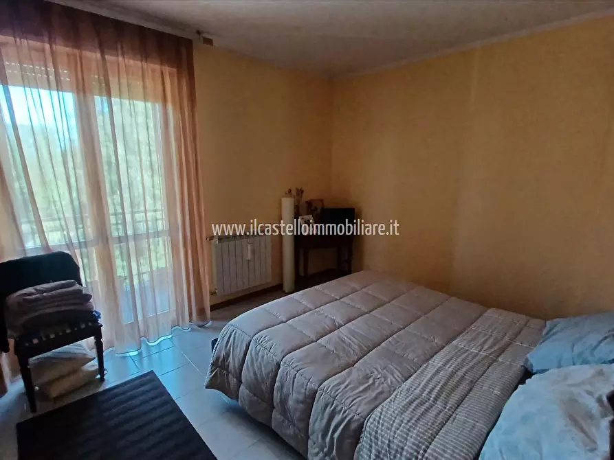 Immagine 6 di Appartamento in vendita  in piazza Dante, 6 a Chiusi