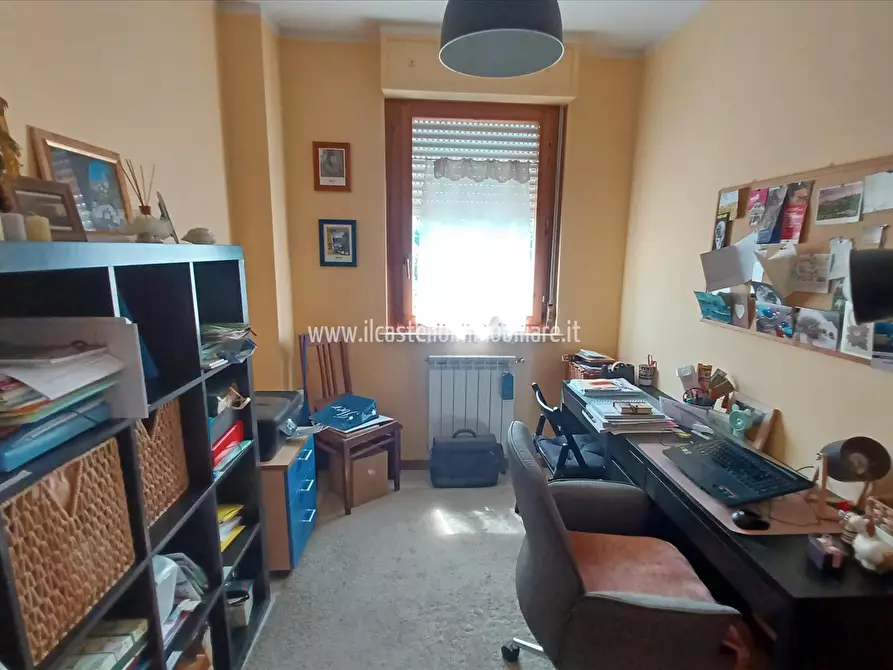 Immagine 7 di Appartamento in vendita  in piazza Dante, 6 a Chiusi