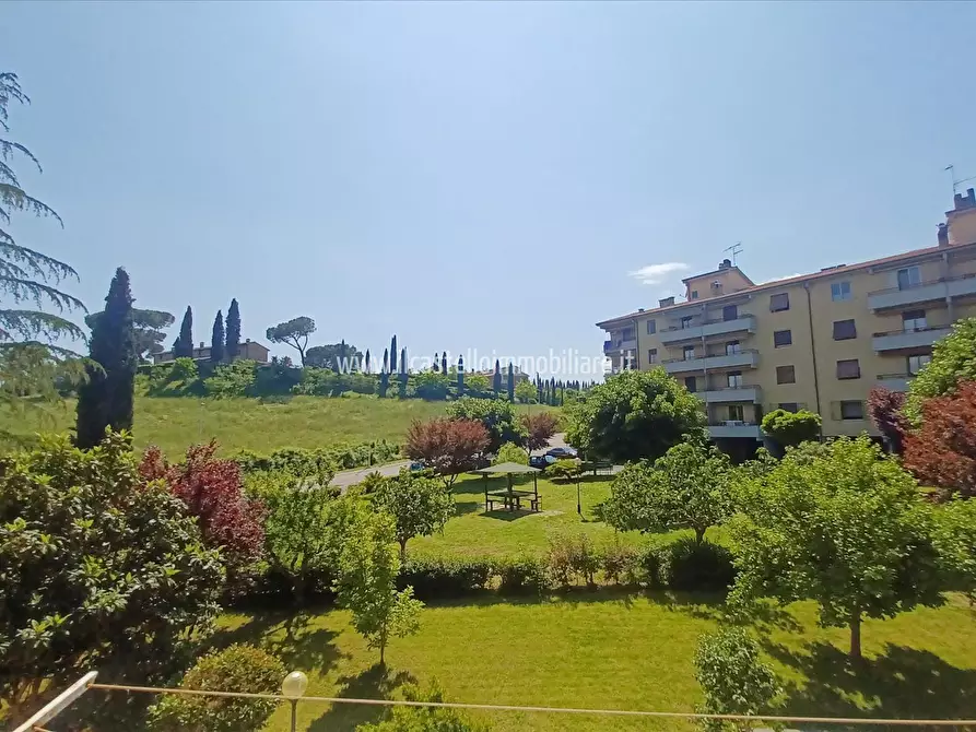 Immagine 8 di Appartamento in vendita  in piazza Dante, 6 a Chiusi