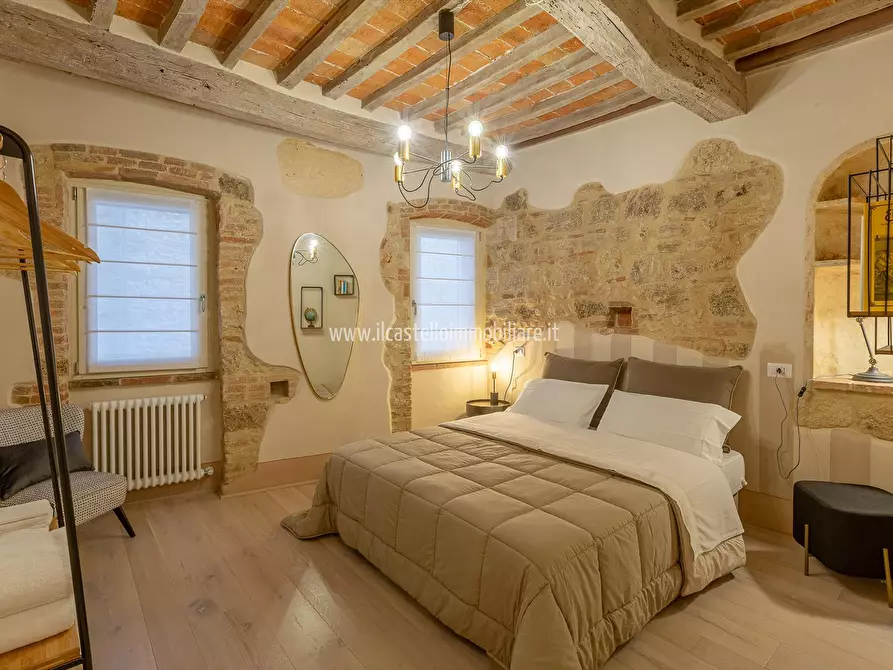 Immagine 2 di Appartamento in vendita  in Corso Garibaldi, 20 a Sarteano