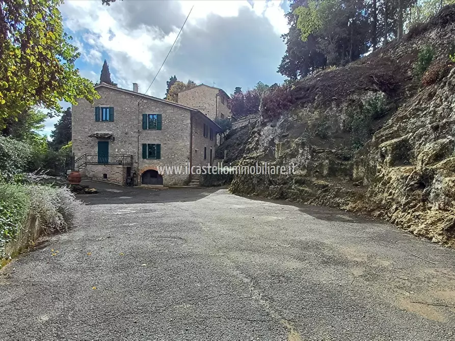 Immagine 6 di Rustico / casale in vendita  in via Valverde, 3 a Sarteano