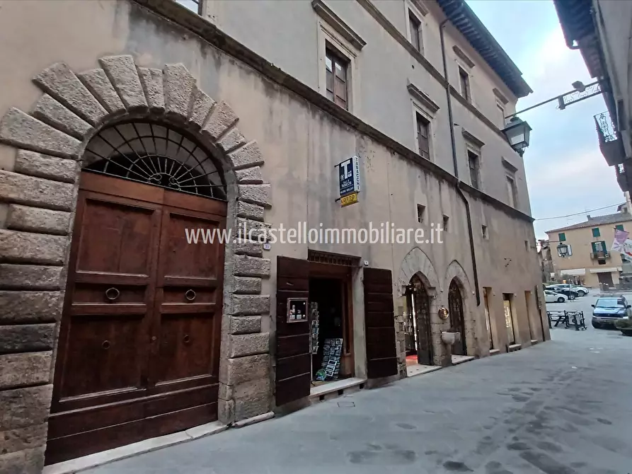 Immagine 3 di Cantina in vendita  a Sarteano
