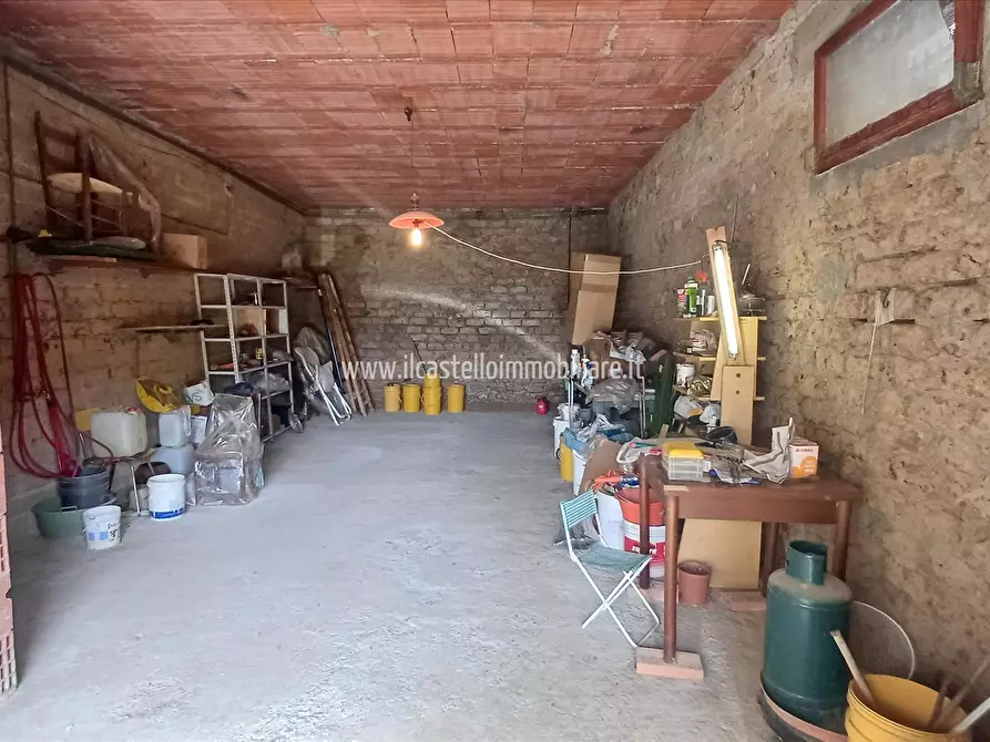 Immagine 10 di Appartamento in vendita  in via Risorgimento, 1 a Cetona