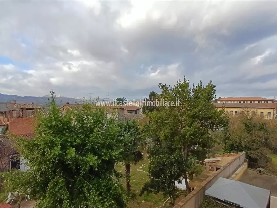 Immagine 4 di Appartamento in vendita  in via Dei Mori, 9 a Montepulciano