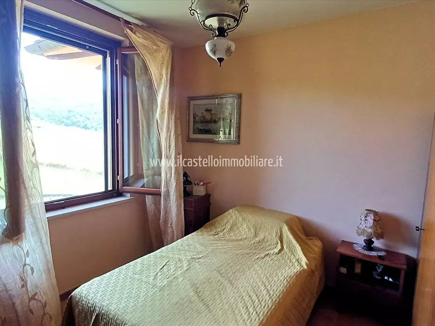 Immagine 6 di Appartamento in vendita  in via Della Resistenza, 2/a a Sarteano