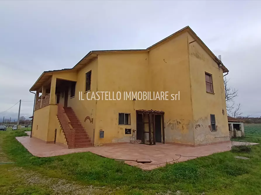 Immagine 5 di Rustico / casale in vendita  a Torrita Di Siena