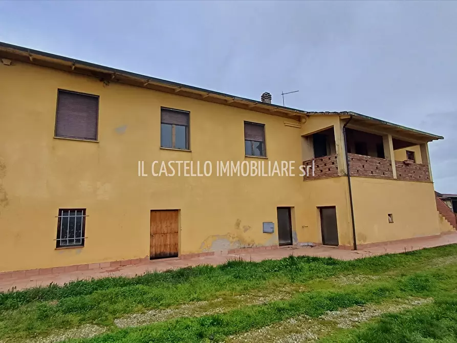 Immagine 6 di Rustico / casale in vendita  a Torrita Di Siena