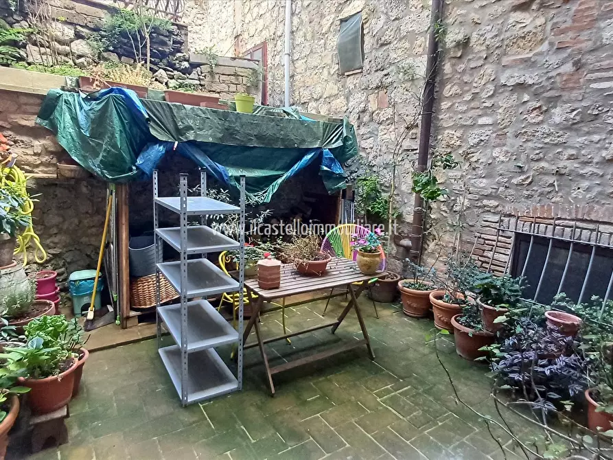 Immagine 9 di Appartamento in vendita  in Corso Giuseppe Garibaldi, 20 a Sarteano